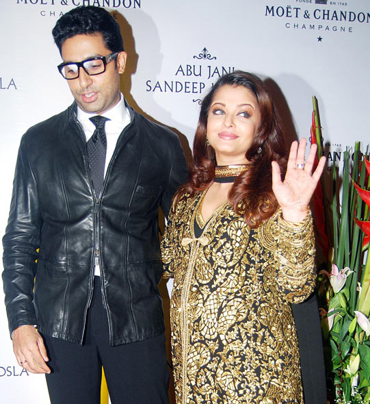 Aishwariya Rai Bachhan with a baby bump