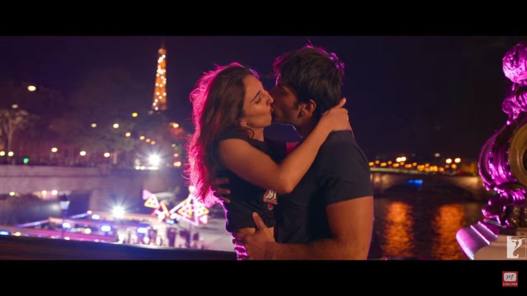 Kisses in Befikre