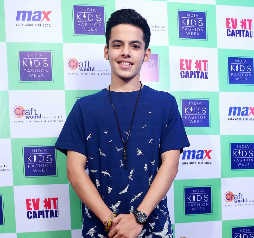 Darsheel Safary