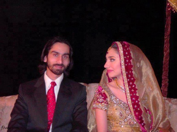 Mahira Khan and Her Husband