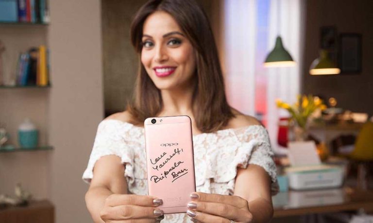 Bipasha Basu Shares A Gym Selfie From Dubai