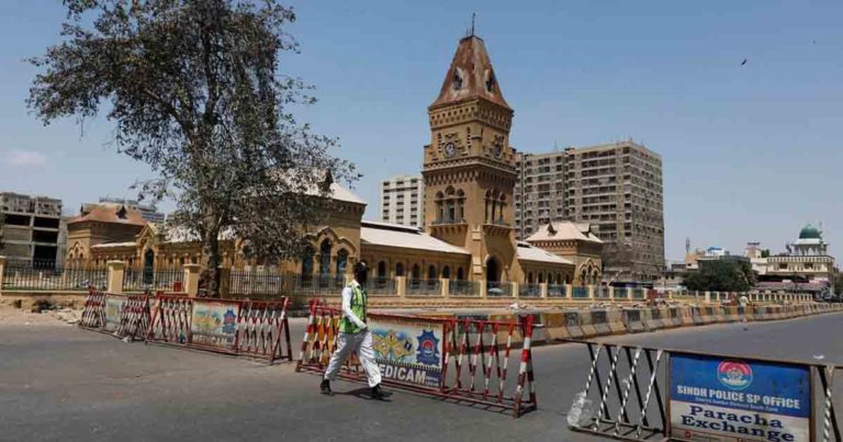 Sindh government considers easing of lockdown not lifting