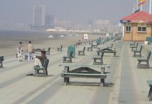 Ban on Swimming, Bathing at Sea View on Eid in Sindh Ban on Swimming, Bathing at Sea View on Eid in Sindh