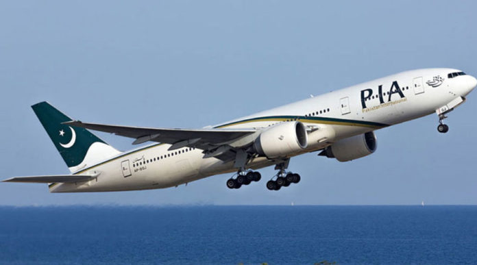 PIA A320 Flight PK-8303 Crashed Near Karachi Airport