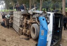 Seven Killed, over 30 injured in Bus Accident near Khanewal Seven Killed, over 30 injured in Bus Accident near Khanewal