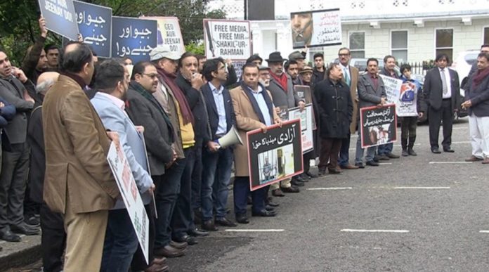 Mir Shakil-ur-Rahman Arrest starts Jang:Geo workers' protests countrywide