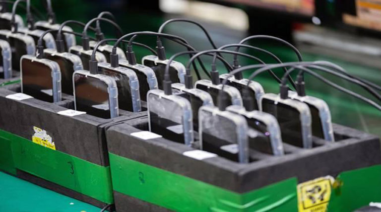 Pakistan's First Mobile Phone Manufacturing Policy Approved by Federal Cabinet