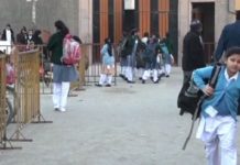 Pakistan considers opening all Schools with Strict SOPs Pakistan considers opening all Schools with Strict SOPs