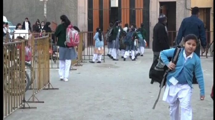 Pakistan considers opening all Schools with Strict SOPs