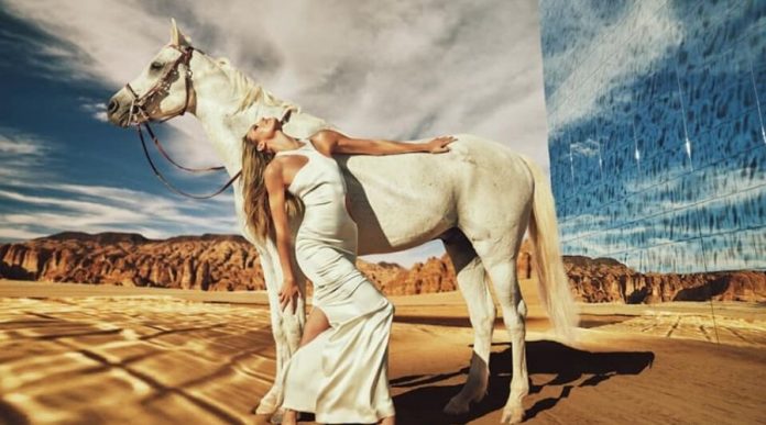 Kate Moss Photoshoot for MONOT Saudi Arabia under Heat