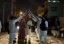 Pakistani Couple enters in traditional Kayi Tribe Style inspired by Ertugrul Ghazi Pakistani Couple enters in traditional Kayi Tribe Style inspired by Ertugrul Ghazi