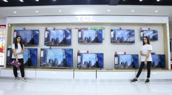 TCL Pakistan's First Flagship Store Gets Open in Karachi