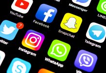 Pakistan Temporarily ‘Blocks Social Media Platforms’ To Maintain Law & Order Pakistan Temporarily 'Blocks Social Media Platforms' To Maintain Law & Order