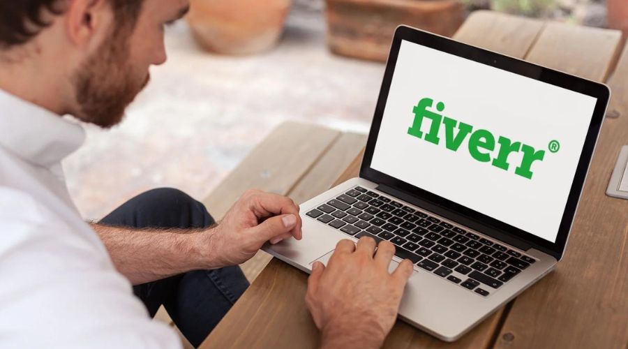 how fiverr works