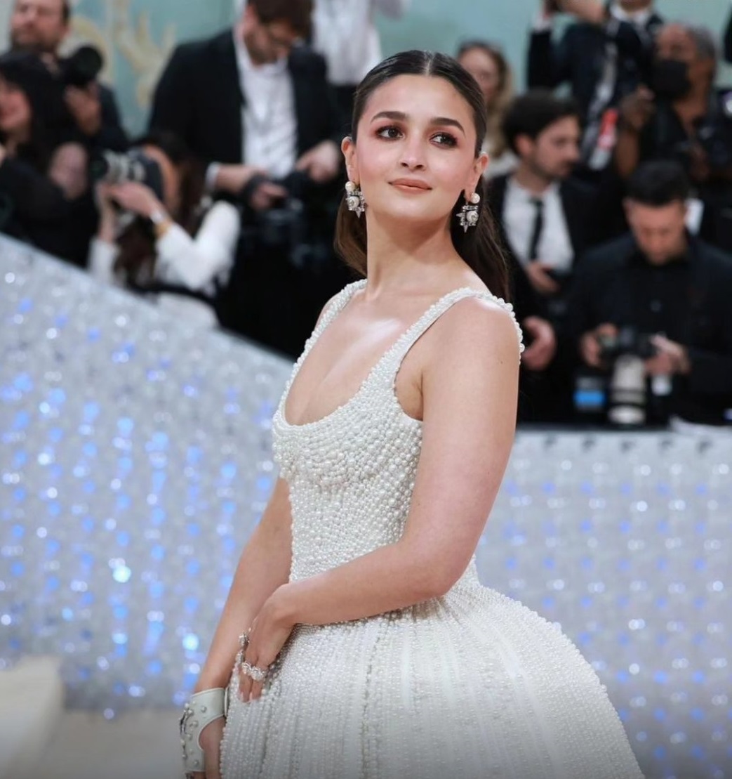 In addition to Hollywood's elite, Indian stars like Priyanka Chopra and Alia Bhatt also shone brightly at the Met Gala. The "Gangubai Kathiwadi" actress made a splash with her first-ever appearance at the event. Bhatt, who recently welcomed a baby girl with husband Ranbir Kapoor, turned heads in a pearl gown by designer Prabal Gurung. The dress was inspired by supermodel Claudia Schiffer's 1992 Chanel bridal look and looked stunning on Bhatt.
