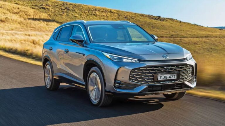 MG HS PHEV Getting Faster Charging Upgrade Upto 7KW