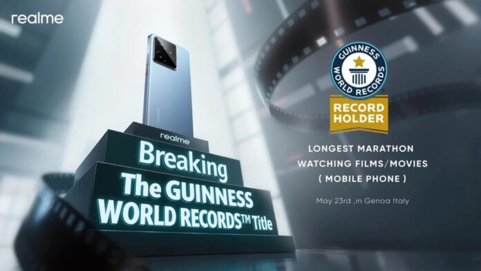 realme GT 7 Successfully Breaks Guinness World Record, Watching Movies Continuously for Over 24 Hours