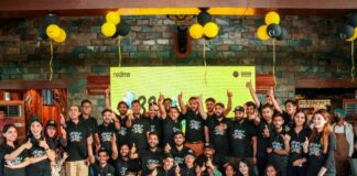 realme Wraps Up Fan Festival 828 in Lahore with Lucky Draws, Entertainment & 300M Global User Milestone realme Wraps Up Fan 828 Festival in Lahore with Lucky Draws, Entertainment & 300M Global User Milestone